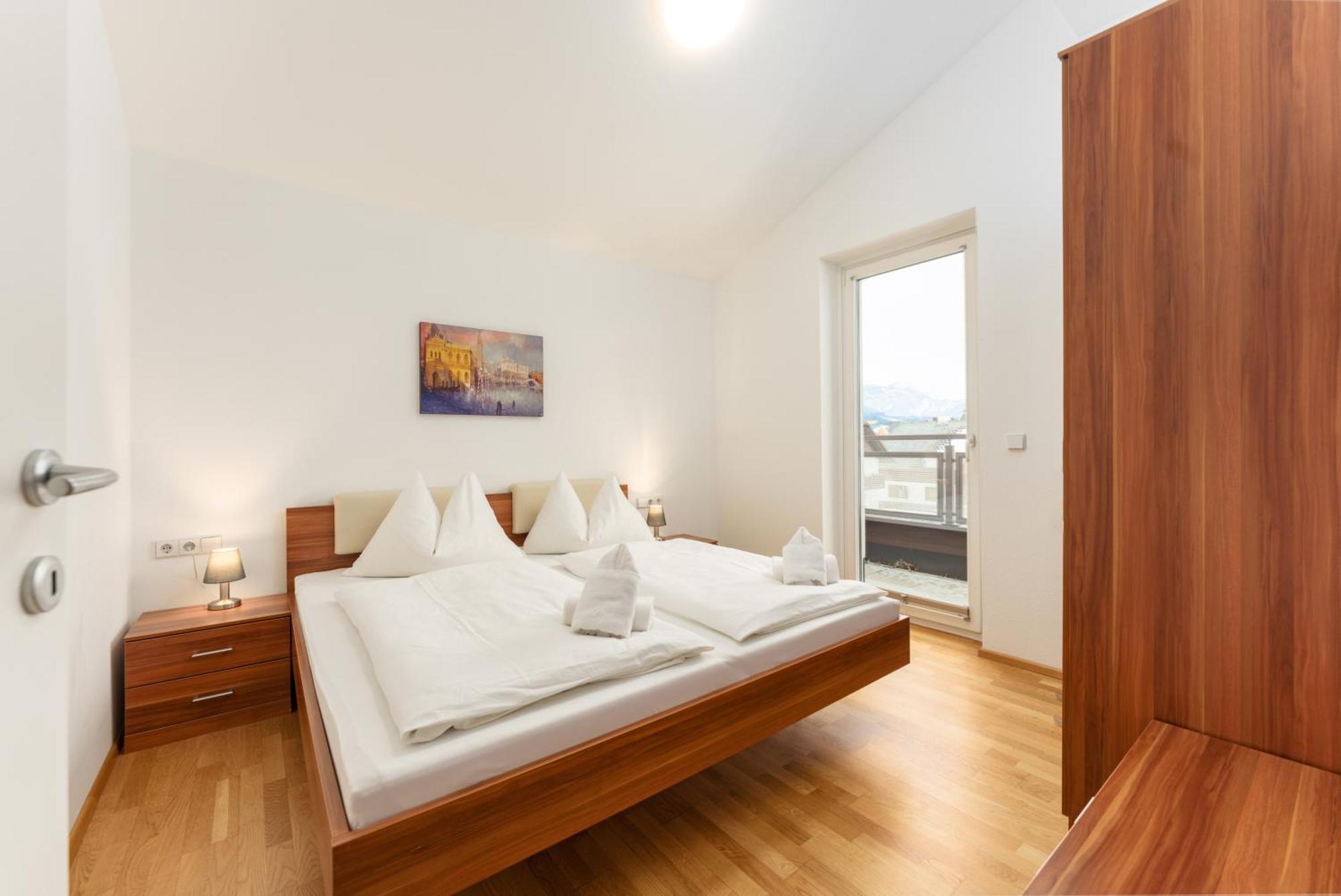 Ferienwohnungen Karoline By Schladming-Appartements Rum bild