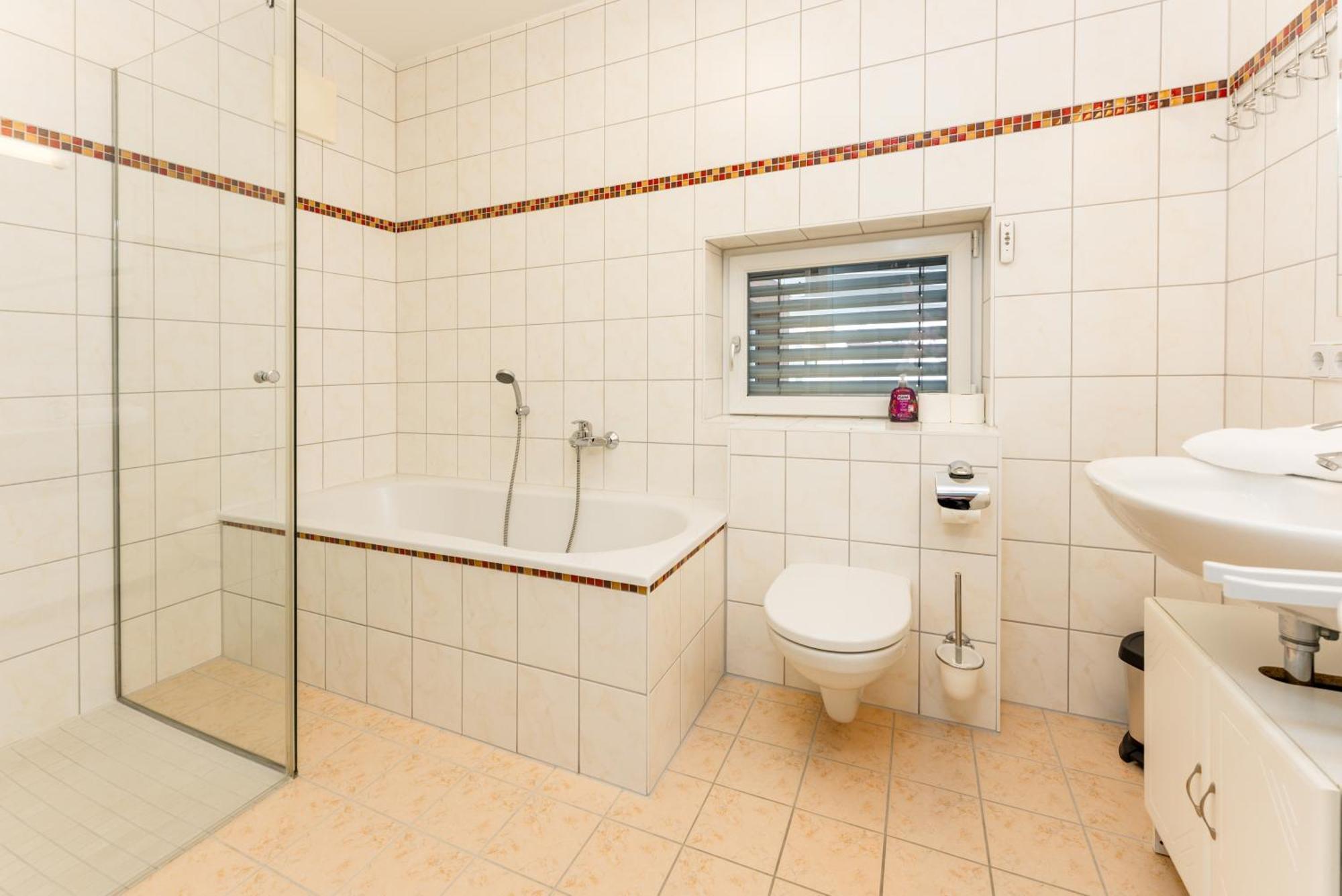 Ferienwohnungen Karoline By Schladming-Appartements Rum bild